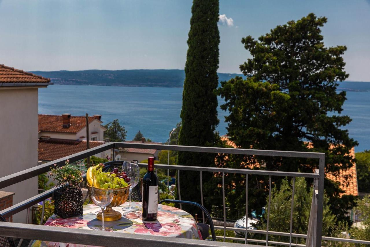 Gloria Luxury Suite Apartment Crikvenica Eksteriør billede